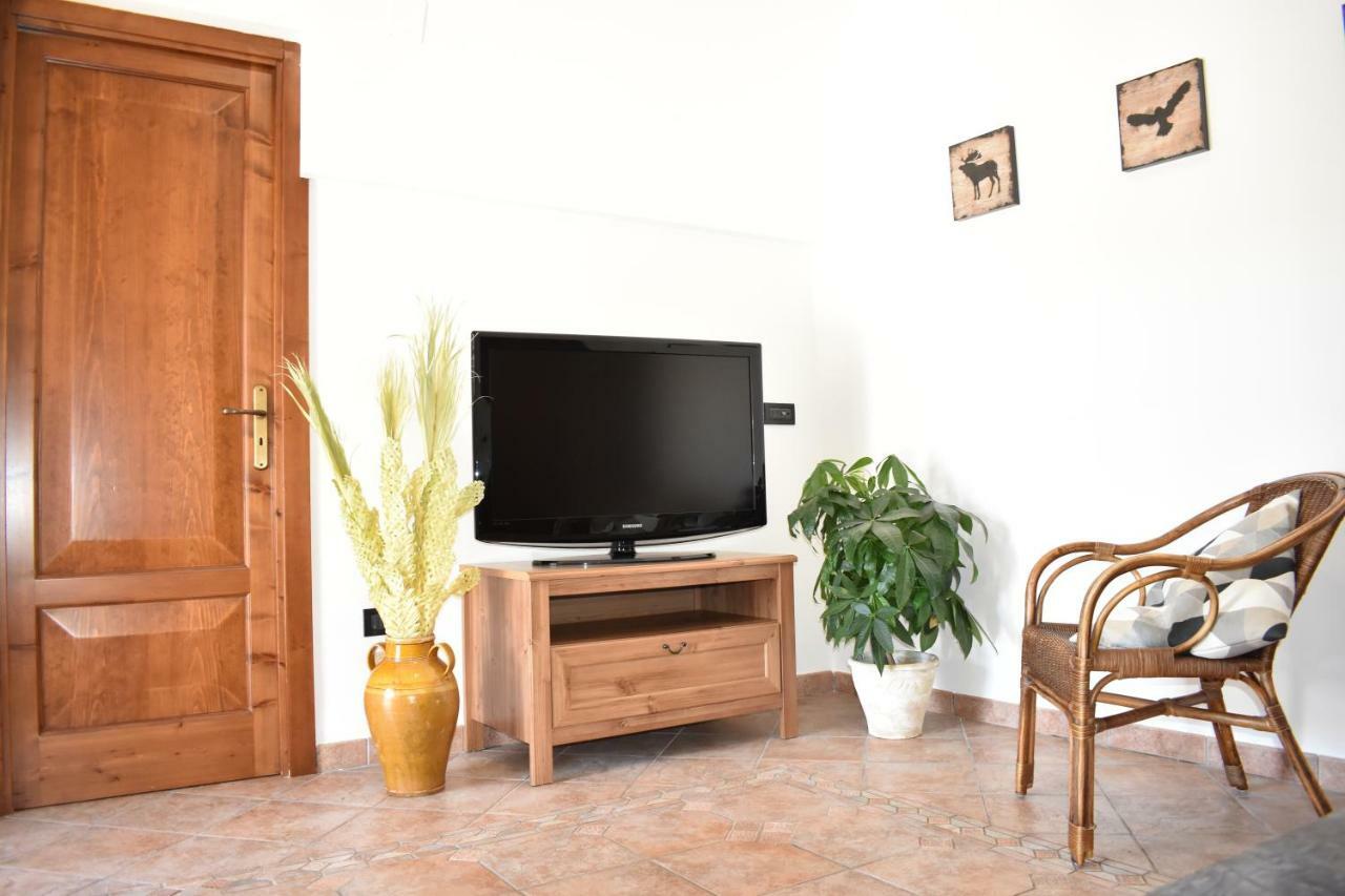 Hostal Gorgo Rinaldi - Locazioni Brevi Monopoli Exterior foto
