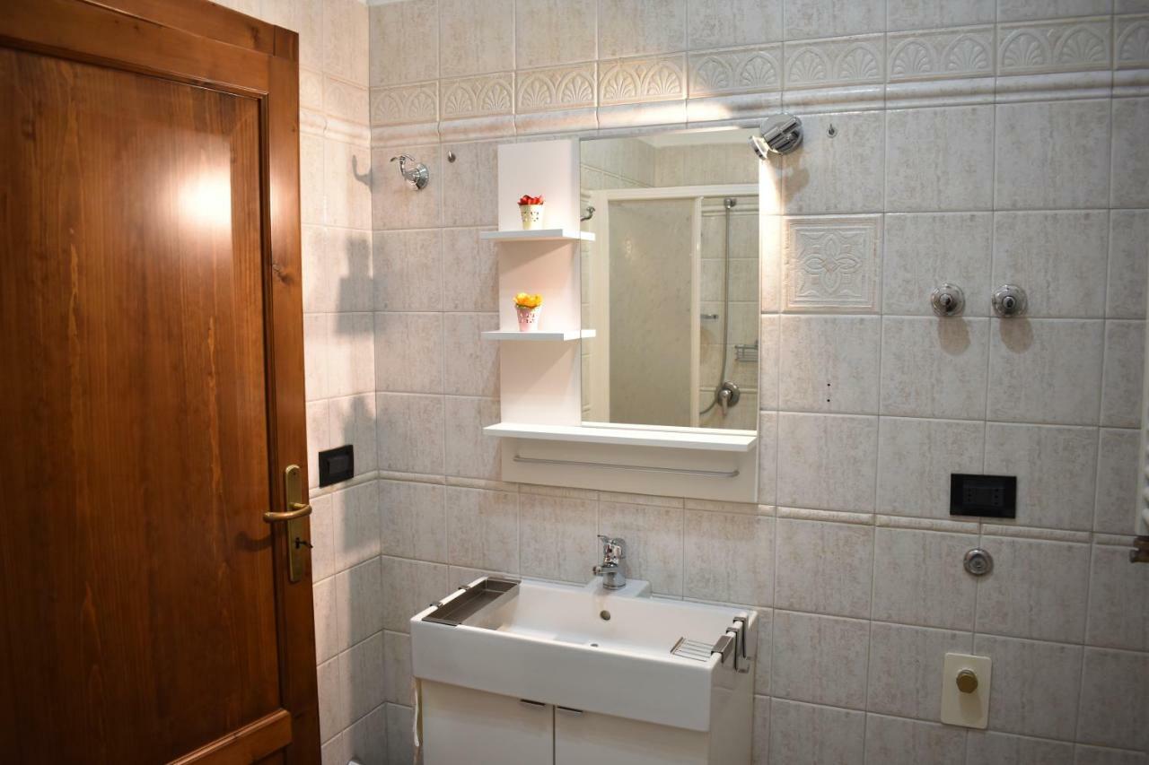 Hostal Gorgo Rinaldi - Locazioni Brevi Monopoli Exterior foto